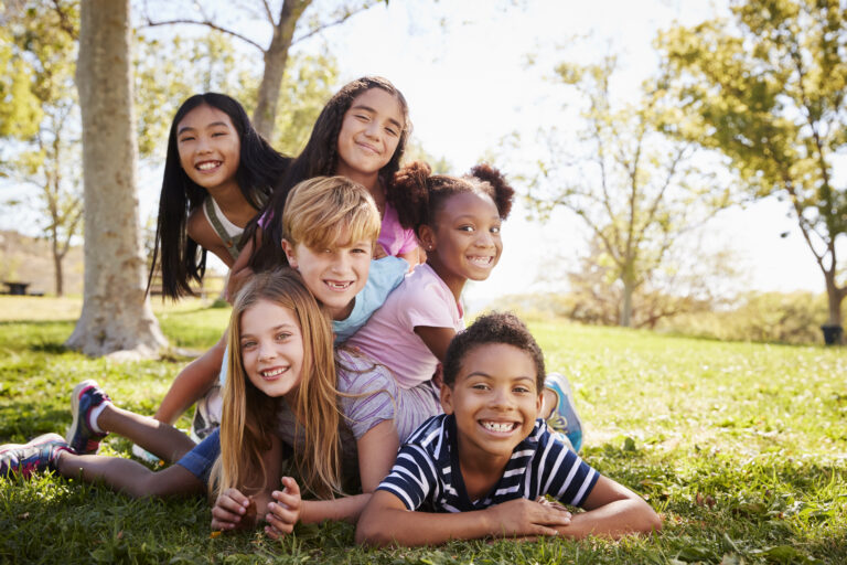 Tiny Teeth, Big Responsibilities: A Parent’s Guide to Children’s Dental Care 